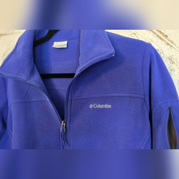 Columbia Zip Up Fleece Jacket - Picture 6 of 9